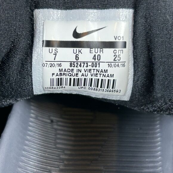 Nike Kobe Mamba Instinct Low Men’s 7 Dark Grey Sneaker Basketball 852473-001 main image 8